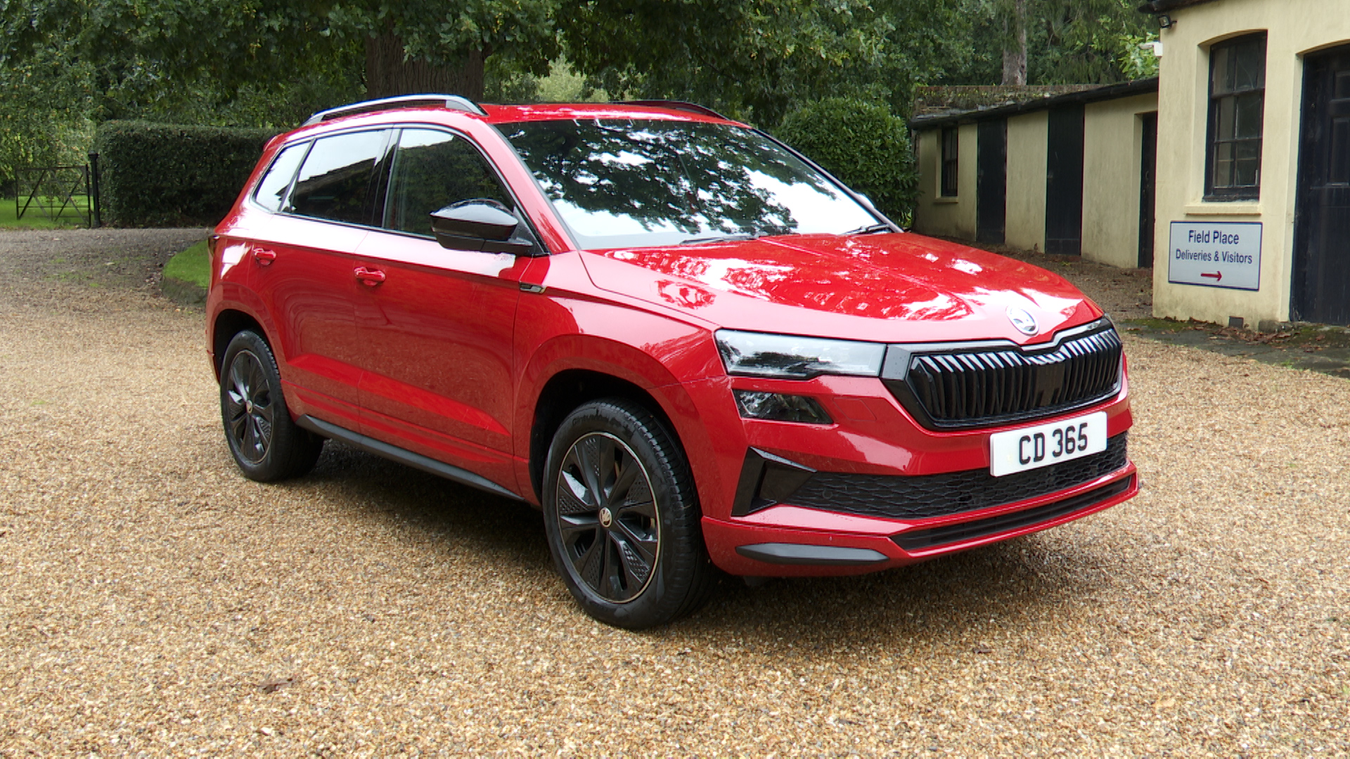 SKODA KAROQ ESTATE 1.0 TSI 116 SE Edition 5dr